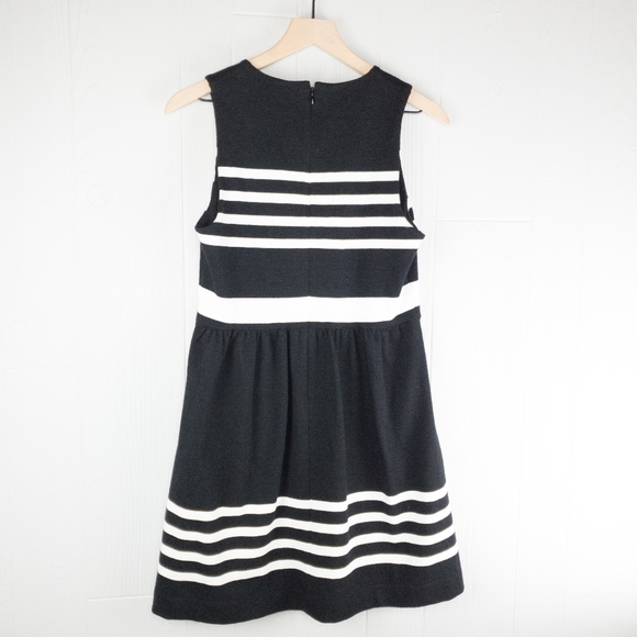 LIKE NEW!! J. CREW DAYBREAK FIT & FLARE DRE… - Picture 3 of 4